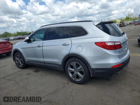 ✅ 2015 Hyundai Santa Fe Limited • VIN: KM8SRDHFXFU129391 • Лот: 53209114. Опубликован ранее на Copart с пробегом 114 593 миль. Бесплатный доступ к архиву аукционных продаж из США и подробный отчёт об истории автомобиля на DreamBid. Изображение 2.