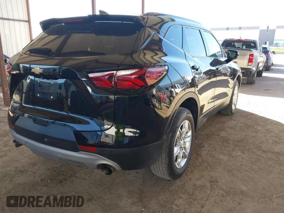 ✅ 2020 Chevrolet Blazer LT • VIN: 3GNKBCRS5LS658863 • Lot: 43506135. Listed on IAAI with 74,322 mi. Free auction sales archive from the USA and detailed vehicle history report at DreamBid. Image 4.