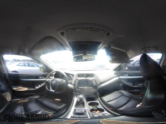 ✅ 2016 Nissan Maxima SL • VIN: 1N4AA6AP8GC401648 • Lot: 42600041. Wystawiony na IAAI z przebiegiem 170 521 mil. Bezpłatny archiwum sprzedaży aukcyjnych z USA i szczegółowy raport historii pojazdu na DreamBid. Zdjęcie 18.