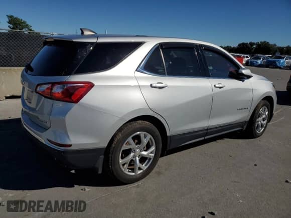 2018 Chevrolet Equinox LT with VIN 2GNAXTEX8J6168492, listed as a Copart auction lot 90454705 with 120,701 mi miles and Salvage title. Bid and sale history available at DreamBid. Image 3.
