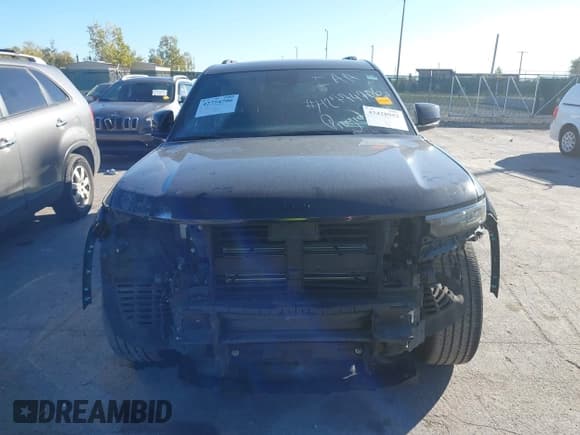 ✅ 2023 Jeep Grand Cherokee Altitude X • VIN: 1C4RJKAG1P8812950 • Lot: 43428952. Listed on IAAI with 33,890 mi. Free auction sales archive from the USA and detailed vehicle history report at DreamBid. Image 13.