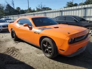 ✅ 2012 Dodge Challenger R/T Plus • VIN: 2C3CDYBT6CH122843 • Lot: 88477805. Wystawiony na Copart z przebiegiem 162 368 mil. Bezpłatny archiwum sprzedaży aukcyjnych z USA i szczegółowy raport historii pojazdu na DreamBid. Zdjęcie 4.
