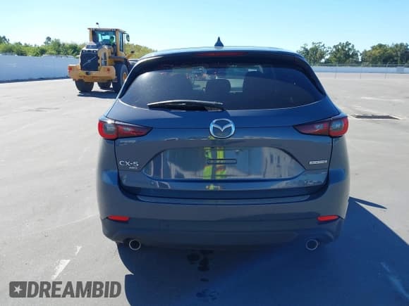 ✅ 2023 Mazda CX-5 S Preferred • VIN: JM3KFBCM4P0289418 • Lot: 43404635. Wystawiony na IAAI z przebiegiem 42 300 mil. Bezpłatny archiwum sprzedaży aukcyjnych z USA i szczegółowy raport historii pojazdu na DreamBid. Zdjęcie 16.