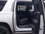 ✅ 2016 GMC Yukon XL Denali • VIN: 1GKS2HKJ0GR179318 • Лот: 41292952. Опубликован ранее на IAAI с пробегом 163 636 миль. Бесплатный доступ к архиву аукционных продаж из США и подробный отчёт об истории автомобиля на DreamBid. Изображение 8.