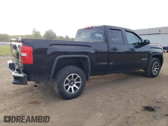 ✅ 2015 GMC Sierra 1500 • VIN: 1GTR1TEH2FZ259467 • Лот: 71396304. Опубликован ранее на Copart с пробегом 43 005 миль. Бесплатный доступ к архиву аукционных продаж из США и подробный отчёт об истории автомобиля на DreamBid. Изображение 3.