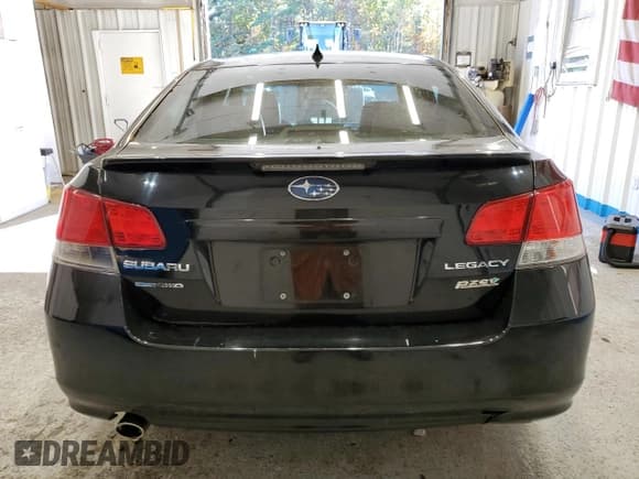✅ 2011 Subaru Legacy Limited Power Moon • VIN: 4S3BMBK69B3246363 • Лот: 87372725. Опубликован ранее на Copart с пробегом 193 778 миль. Бесплатный доступ к архиву аукционных продаж из США и подробный отчёт об истории автомобиля на DreamBid. Изображение 6.