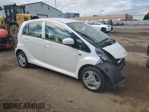 ✅ 2017 Mitsubishi i-MiEV ES • VIN: JA3215H43HU600265 • Lot: 75467004. Listed on Copart with 65,913 mi. Free auction sales archive from the USA and detailed vehicle history report at DreamBid. Image 4.