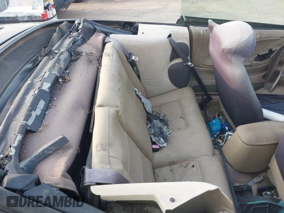 ✅ 2003 Ford Mustang Deluxe • VIN: 1FAFP44493F403671 • Lot: 43186489. Listed on IAAI with Not provided. Free auction sales archive from the USA and detailed vehicle history report at DreamBid. Image 8.