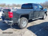 ✅ 2015 Chevrolet Silverado 2500HD LT • VIN: 1GC1KVEG9FF608249 • Lot: 41764810. Wystawiony na IAAI z przebiegiem 102 047 mil. Bezpłatny archiwum sprzedaży aukcyjnych z USA i szczegółowy raport historii pojazdu na DreamBid. Zdjęcie 4.