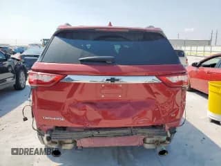✅ 2021 Chevrolet Traverse LT Cloth • VIN: 1GNERGKW3MJ179678 • Lot: 81684605. Wystawiony na Copart z przebiegiem 62 479 mil. Bezpłatny archiwum sprzedaży aukcyjnych z USA i szczegółowy raport historii pojazdu na DreamBid. Zdjęcie 6.