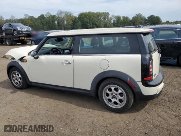 ✅ 2013 MINI Clubman • VIN: WMWZF3C55DT491455 • Lot: 82091525. Wystawiony na Copart z przebiegiem 73 992 mil. Bezpłatny archiwum sprzedaży aukcyjnych z USA i szczegółowy raport historii pojazdu na DreamBid. Zdjęcie 2.