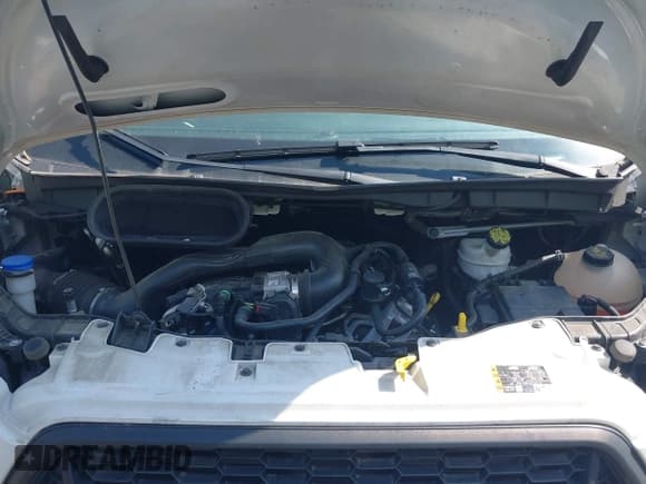 ✅ 2021 Ford Transit Cargo • VIN: 1FTBR1Y83MKA76305 • Lot: 42240276. Listed on IAAI with 75,256 mi. Free auction sales archive from the USA and detailed vehicle history report at DreamBid. Image 10.