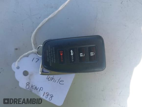 ✅ 2017 Lexus IS 200t • VIN: JTHBA1D21H5040446 • Lot: 42715147. Wystawiony na IAAI z przebiegiem 161 085 mil. Bezpłatny archiwum sprzedaży aukcyjnych z USA i szczegółowy raport historii pojazdu na DreamBid. Zdjęcie 11.