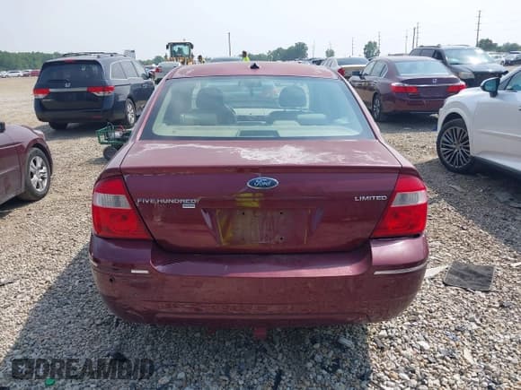 ✅ 2007 Ford Five Hundred Limited • VIN: 1FAHP28137G142809 • Лот: 42490997. Опубликован ранее на IAAI с пробегом 157 532 миль. Бесплатный доступ к архиву аукционных продаж из США и подробный отчёт об истории автомобиля на DreamBid. Изображение 17.