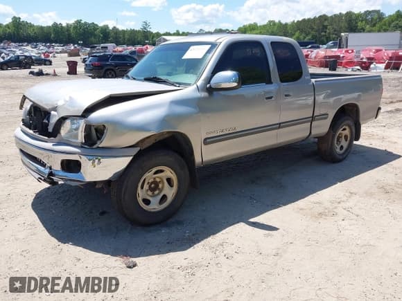 ✅ 2002 Toyota Tundra SR5 • VIN: 5TBRT34142S320420 • Lot: 42326118. Listed on IAAI with 314,508 mi. Free auction sales archive from the USA and detailed vehicle history report at DreamBid. Image 2.