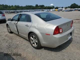 2012 Chevrolet Malibu 1LT z VIN 1G1ZC5E06CF301001, wystawiony jako Copart lot #66958155 z przebiegiem 145 595 mil mil oraz Szkoda całkowita • Salvage title. Historia ofert i sprzedaży dostępna na DreamBid. Obrazek 2.