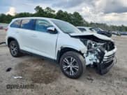 ✅ 2019 Toyota Highlander LE • VIN: 5TDZARFH2KS056978 • Лот: 63286795. Опубликован ранее на Copart с пробегом 81 039 миль. Бесплатный доступ к архиву аукционных продаж из США и подробный отчёт об истории автомобиля на DreamBid. Изображение 4.