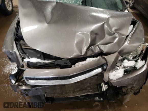 ✅ 2010 Chevrolet Malibu 1LT • VIN: 1G1ZC5EB8A4117821 • Lot: 83702594. Listed on Copart with 86,941 mi. Free auction sales archive from the USA and detailed vehicle history report at DreamBid. Image 11.