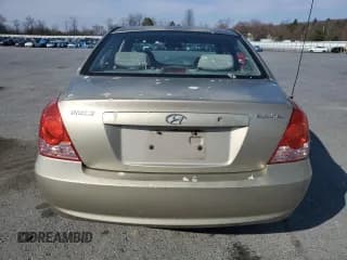 ✅ 2005 Hyundai Elantra GLS • VIN: KMHDN46D15U068307 • Lot: 49766685. Wystawiony na Copart z przebiegiem 337 927 mil. Bezpłatny archiwum sprzedaży aukcyjnych z USA i szczegółowy raport historii pojazdu na DreamBid. Zdjęcie 6.