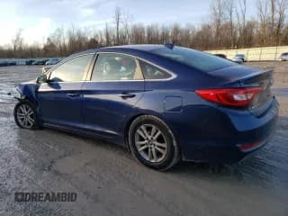 ✅ 2017 Hyundai Sonata SE • VIN: 5NPE24AF7HH585393 • Лот: 40051383. Опубликован ранее на Copart с пробегом Не указан. Бесплатный доступ к архиву аукционных продаж из США и подробный отчёт об истории автомобиля на DreamBid. Изображение 2.