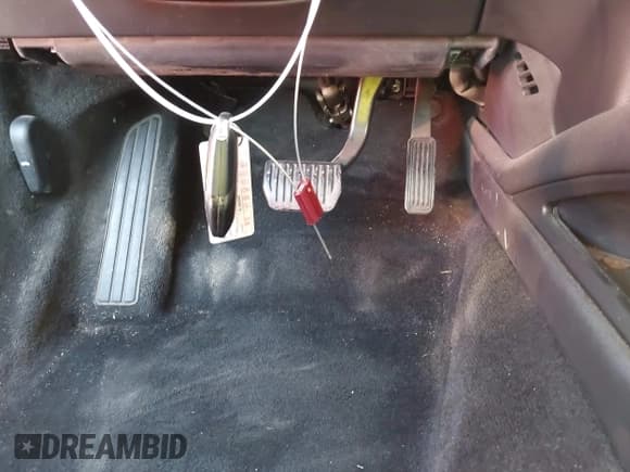 ✅ 2014 Lincoln MKZ Hybrid • VIN: 3LN6L2LU0ER815426 • Lot: 43436268. Wystawiony na IAAI z przebiegiem 143 832 mil. Bezpłatny archiwum sprzedaży aukcyjnych z USA i szczegółowy raport historii pojazdu na DreamBid. Zdjęcie 11.