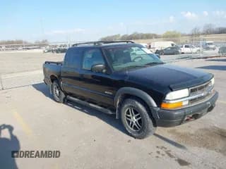 ✅ 2003 Chevrolet S-10 LS • VIN: 1GCDT13X73K174597 • Лот: 42046222. Опубликован ранее на IAAI с пробегом 150 016 миль. Бесплатный доступ к архиву аукционных продаж из США и подробный отчёт об истории автомобиля на DreamBid. Изображение 1.