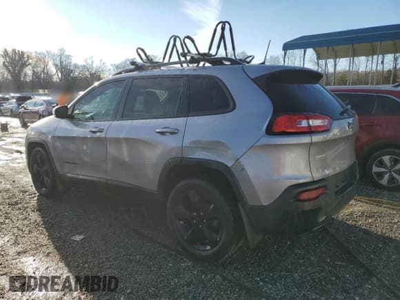 ✅ 2018 Jeep Cherokee Limited • VIN: 1C4PJLDB0JD573676 • Lot: 87696405. Wystawiony na Copart z przebiegiem 87 593 mil. Bezpłatny archiwum sprzedaży aukcyjnych z USA i szczegółowy raport historii pojazdu na DreamBid. Zdjęcie 2.