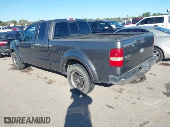 ✅ 2007 Ford F-150 STX • VIN: 1FTRX12W97FB19439 • Lot: 43578613. Wystawiony na IAAI z przebiegiem 204 767 mil. Bezpłatny archiwum sprzedaży aukcyjnych z USA i szczegółowy raport historii pojazdu na DreamBid. Zdjęcie 3.