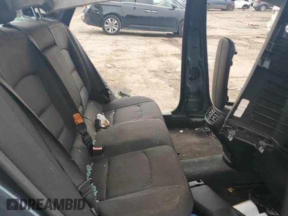 ✅ 2019 Chevrolet Malibu LT • VIN: 1G1ZD5ST6KF105795 • Лот: 91444785. Опубликован ранее на Copart с пробегом Не указан. Бесплатный доступ к архиву аукционных продаж из США и подробный отчёт об истории автомобиля на DreamBid. Изображение 10.