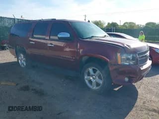 ✅ 2008 Chevrolet Suburban LTZ • VIN: 1GNFK163X8R225634 • Lot: 42055153. Listed on IAAI with 208,574 mi. Free auction sales archive from the USA and detailed vehicle history report at DreamBid. Image 1.