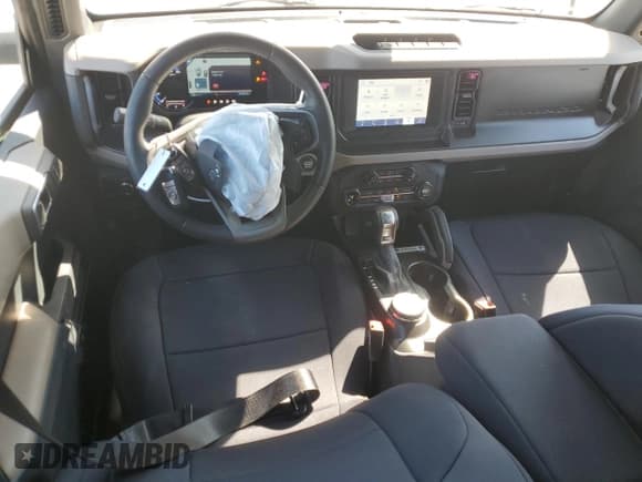 ✅ 2023 Ford Bronco • VIN: 1FMDE5DH6PLB56855 • Lot: 84615065. Listed on Copart with 24,500 mi. Free auction sales archive from the USA and detailed vehicle history report at DreamBid. Image 8.