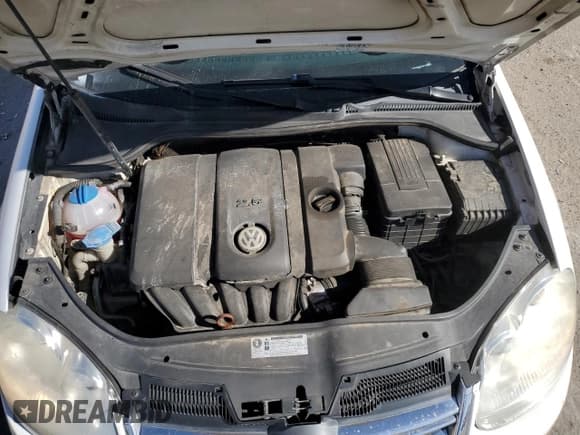 ✅ 2010 Volkswagen Jetta Limited Edition • VIN: 3VWRZ7AJ9AM108061 • Lot: 48591085. Listed on Copart with 193,216 mi. Free auction sales archive from the USA and detailed vehicle history report at DreamBid. Image 12.