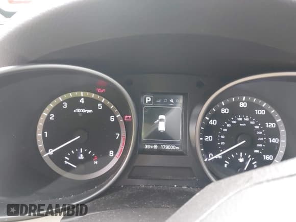 ✅ 2017 Hyundai Santa Fe SE • VIN: KM8SMDHF1HU238369 • Lot: 43682236. Wystawiony na IAAI z przebiegiem 179 000 mil. Bezpłatny archiwum sprzedaży aukcyjnych z USA i szczegółowy raport historii pojazdu na DreamBid. Zdjęcie 7.