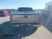 ✅ 2003 Chevrolet Silverado 2500HD LT • VIN: 1GCHK29G03E172190 • Lot: 43526942. Wystawiony na IAAI z przebiegiem 175 123 mil. Bezpłatny archiwum sprzedaży aukcyjnych z USA i szczegółowy raport historii pojazdu na DreamBid. Zdjęcie 16.