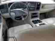 2004 Chevrolet Suburban LT with VIN 3GNFK16Z54G136147, listed as a Copart auction lot 90656025 with 276,064 mi miles and Clean title. Bid and sale history available at DreamBid. Image 8.