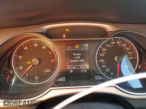 ✅ 2016 Audi A4 Premium • VIN: WAUBFAFL9GN010146 • Lot: 89621505. Listed on Copart with 152,186 mi. Free auction sales archive from the USA and detailed vehicle history report at DreamBid. Image 9.