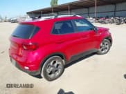 ✅ 2022 Hyundai Venue Limited • VIN: KMHRC8A35NU203757 • Лот: 40547869. Опубликован ранее на IAAI с пробегом 83 288 миль. Бесплатный доступ к архиву аукционных продаж из США и подробный отчёт об истории автомобиля на DreamBid. Изображение 4.