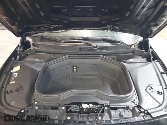 ✅ 2025 Jeep Wagoneer S Limited • VIN: 3C4RJNCK1ST572683 • Lot: 43396783. Listed on IAAI with 2,634 mi. Free auction sales archive from the USA and detailed vehicle history report at DreamBid. Image 10.