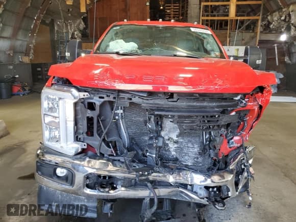 ✅ 2023 Ford F-350 XL • VIN: 1FTRF3BA3PEC46180 • Лот: 58948294. Опубликован ранее на Copart с пробегом Не указан. Бесплатный доступ к архиву аукционных продаж из США и подробный отчёт об истории автомобиля на DreamBid. Изображение 5.