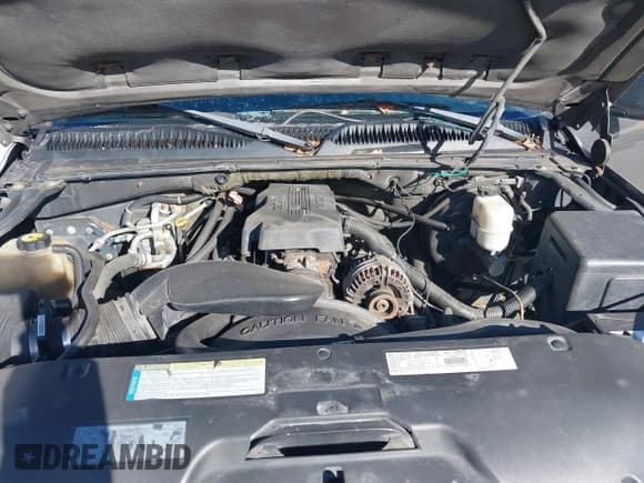 ✅ 2000 Chevrolet Suburban LS • VIN: 3GNFK16TXYG142561 • Лот: 41281631. Опубликован ранее на IAAI с пробегом 385 565 миль. Бесплатный доступ к архиву аукционных продаж из США и подробный отчёт об истории автомобиля на DreamBid. Изображение 10.