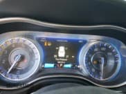 ✅ 2015 Chrysler 300 C • VIN: 2C3CCAEGXFH881749 • Lot: 92057965. Listed on Copart with 195,170 mi. Free auction sales archive from the USA and detailed vehicle history report at DreamBid. Image 9.