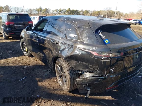 ✅ 2025 Land Rover Range Rover Velar Dynamic SE • VIN: SALYL2EX7SA391827 • Lot: 41430644. Listed on IAAI with 4,063 mi. Free auction sales archive from the USA and detailed vehicle history report at DreamBid. Image 6.