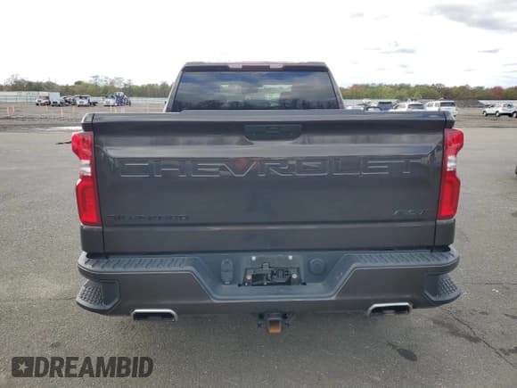✅ 2022 Chevrolet Silverado 1500 RST • VIN: 1GCUYEEL3NZ127452 • Lot: 90309765. Wystawiony na Copart z przebiegiem 84 317 mil. Bezpłatny archiwum sprzedaży aukcyjnych z USA i szczegółowy raport historii pojazdu na DreamBid. Zdjęcie 6.