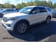 ✅ 2021 Ford Explorer XLT • VIN: 1FMSK7DH6MGC16505 • Lot: 43558680. Wystawiony na IAAI z przebiegiem 58 989 mil. Bezpłatny archiwum sprzedaży aukcyjnych z USA i szczegółowy raport historii pojazdu na DreamBid. Zdjęcie 17.