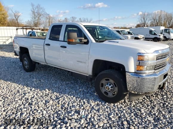 ✅ 2015 Chevrolet Silverado 2500HD Work Truck • VIN: 1GC2KUE81FZ532242 • Lot: 90492245. Listed on Copart with 194,814 mi. Free auction sales archive from the USA and detailed vehicle history report at DreamBid. Image 4.