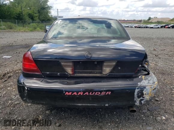 ✅ 2003 Mercury Marauder • VIN: 2MEHM75V13X612409 • Lot: 68095924. Wystawiony na Copart z przebiegiem 131 353 mil. Bezpłatny archiwum sprzedaży aukcyjnych z USA i szczegółowy raport historii pojazdu na DreamBid. Zdjęcie 6.