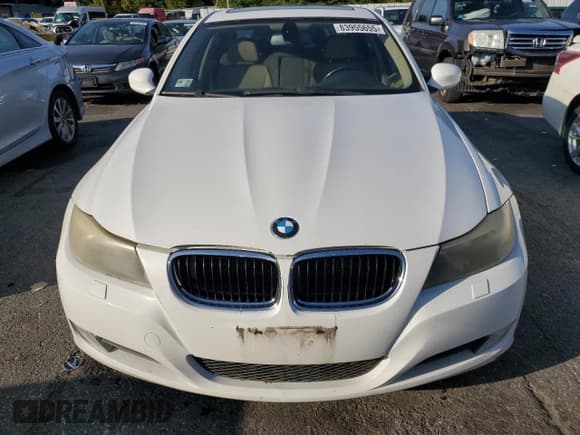 ✅ 2009 BMW 3 Series 328i xDrive • VIN: WBAPK53519A599668 • Lot: 83955655. Listed on Copart with 222,388 mi. Free auction sales archive from the USA and detailed vehicle history report at DreamBid. Image 5.