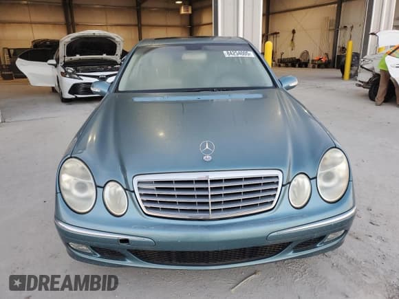 ✅ 2003 Mercedes-Benz E 320 • VIN: WDBUF65J83A242035 • Лот: 84254005. Опубликован ранее на Copart с пробегом 88 711 миль. Бесплатный доступ к архиву аукционных продаж из США и подробный отчёт об истории автомобиля на DreamBid. Изображение 5.