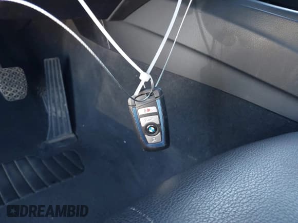 ✅ 2018 BMW 3 Series 340i xDrive • VIN: WBA8B7C5XJA577138 • Lot: 41402332. Listed on IAAI with 62,344 mi. Free auction sales archive from the USA and detailed vehicle history report at DreamBid. Image 11.