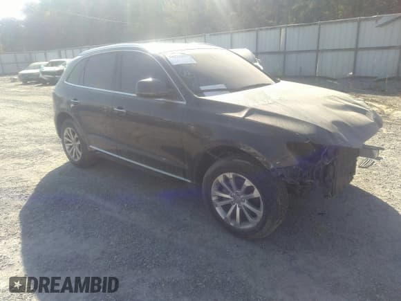 ✅ 2015 Audi Q5 Premium • VIN: WA1CFAFP8FA085141 • Лот: 34831283. Опубликован ранее на IAAI с пробегом Не указан. Бесплатный доступ к архиву аукционных продаж из США и подробный отчёт об истории автомобиля на DreamBid. Изображение 1.